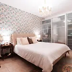 Villa Red-house *