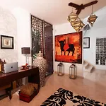 Villa Red-house *
