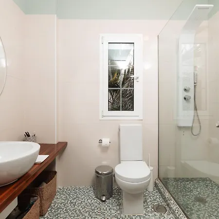 Villa Red-house